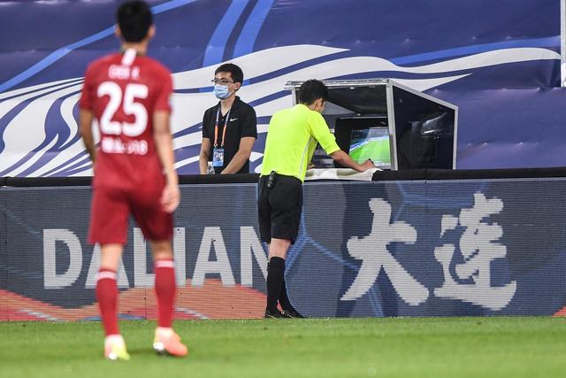 英超争冠生死战曼城迎大考!数据挺小胜阿森纳