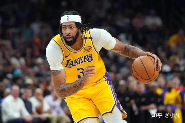 阿伦25+20骑士负热火 步行者大胜送活塞4连败